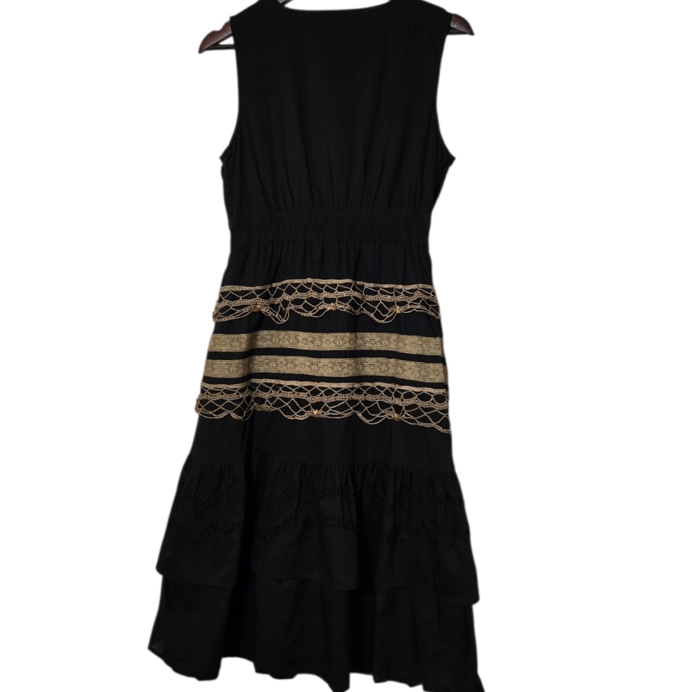 Chaudry Sleeveless Black Dress with Gold Trim NWT Sz LG - Picture 4 of 5